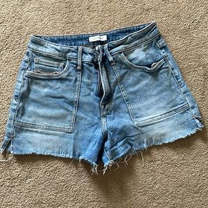 Good American Good Waist Shorts